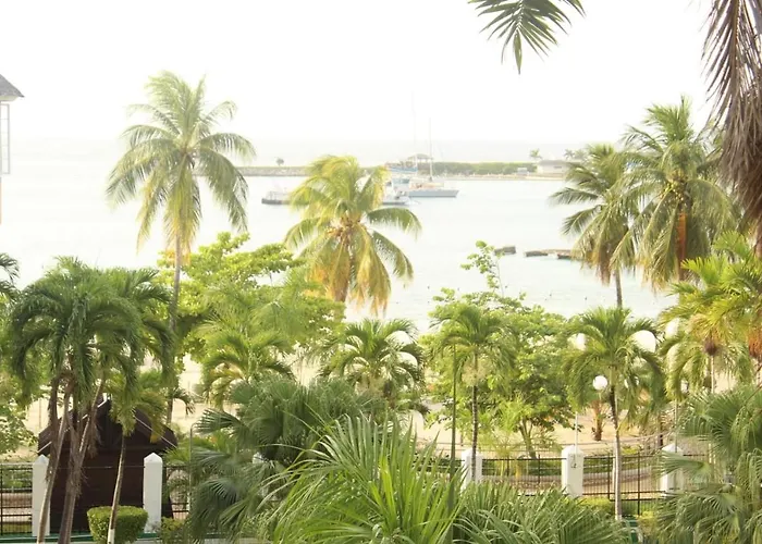 Apartamento Private 2 Bedroom Beachfront Penthouse Ocho Rios, Jamaica